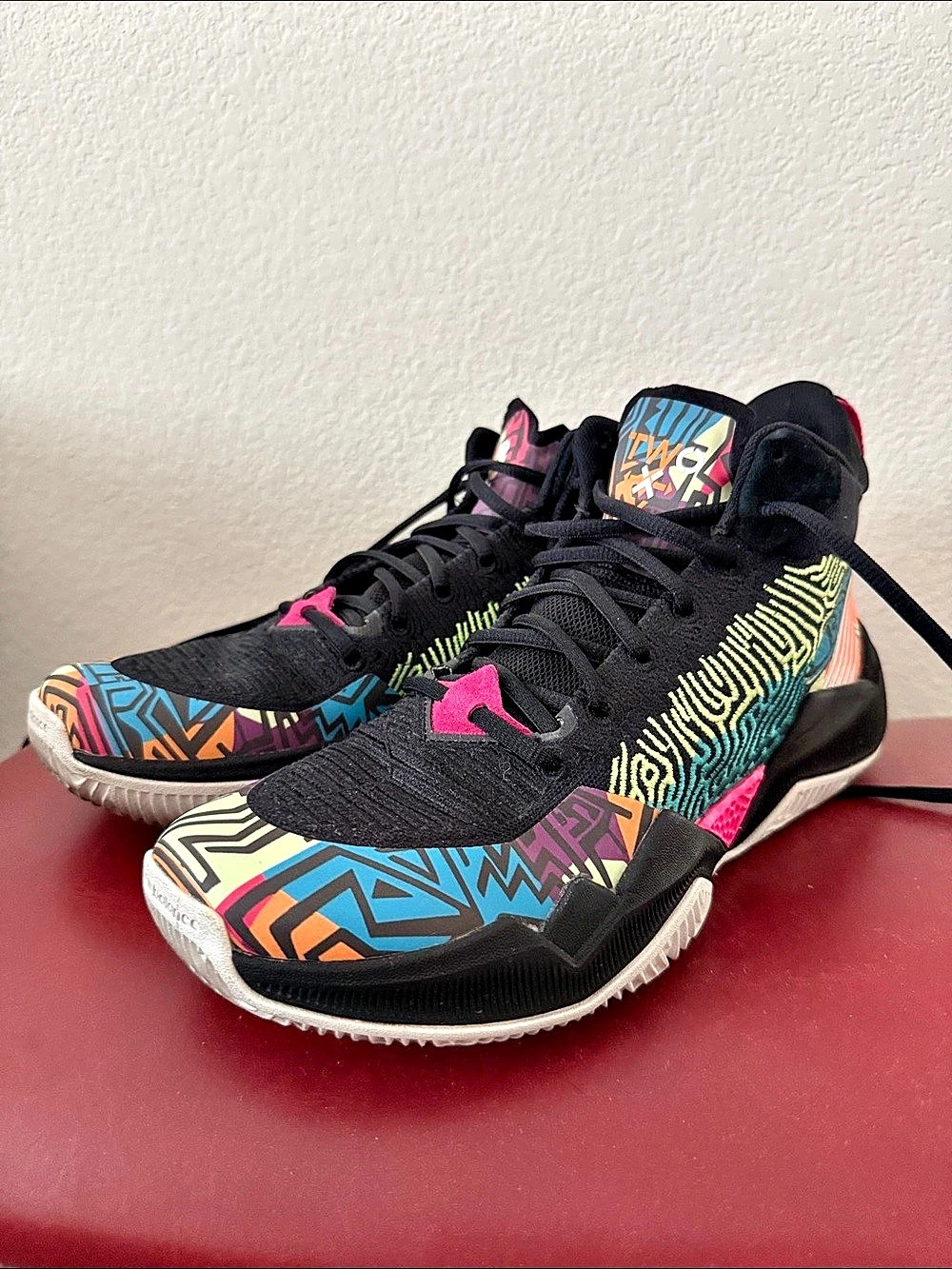New Balance KAWHI 'Seismic Moment' Athletic Shoes Black & Multicolor